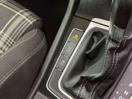 Volkswagen Golf 2.0 TDI BlueMotion Tech GTD Hatchback 5dr Diesel DSG Euro 6 (s/s) (184 ps) 41