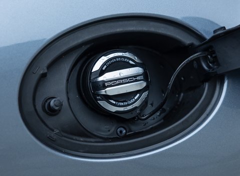 Porsche 911 Carrera 4 GTS (992.2) 46