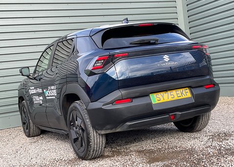 Suzuki e Vitara MOTION 6