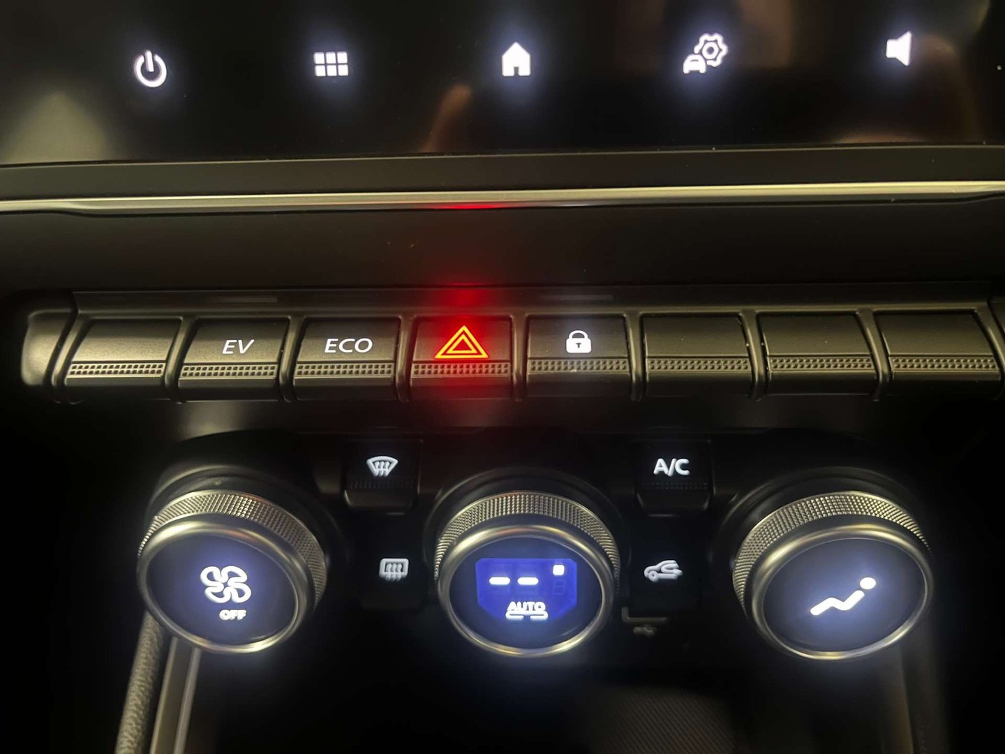 2023 Renault Clio — image 22