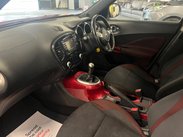 Nissan Juke 1.6 Acenta Premium Euro 5 (s/s) 5dr 9