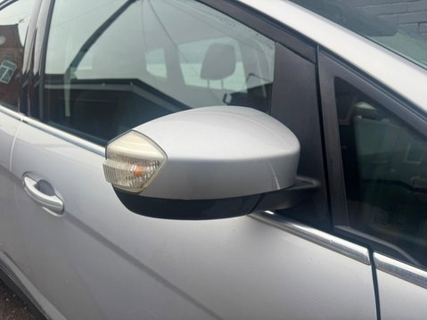 Ford C-Max 1.6 TDCi Titanium Euro 5 5dr 27
