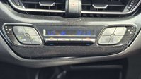 Toyota C-HR 1.8 VVT-h Dynamic SUV 5dr Petrol Hybrid CVT Euro 6 (s/s) (122 ps) 29