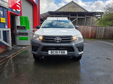 Toyota Hilux ACTIVE 4WD D-4D S/C 2