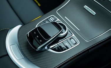 Mercedes-Benz C63 AMG S FINAL EDITION 24