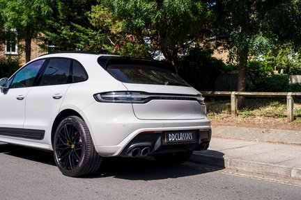 Porsche Macan GTS PDK 13