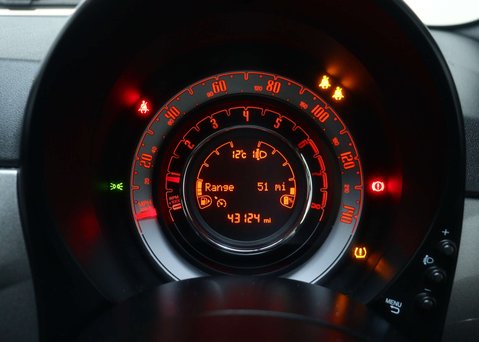 Fiat 500 1.0 500 MHEV 3dr 17