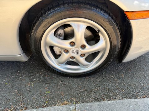 Porsche Boxster 2.7 986 2dr 67