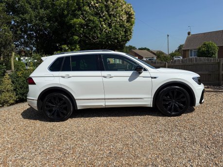 Volkswagen Tiguan 2.0 TDI R-Line 4Motion Euro 6 (s/s) 5dr 6