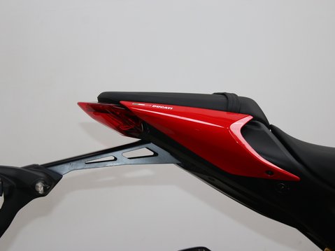 Ducati Monster 937 MONSTER 937 27