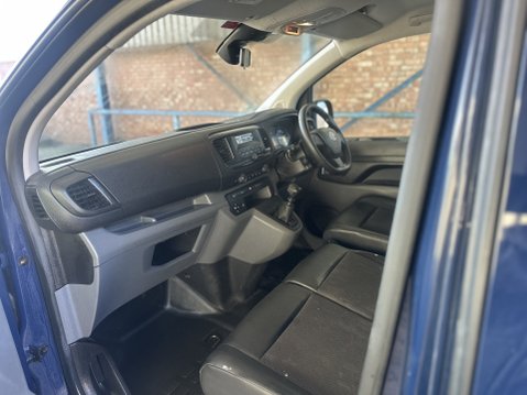 Toyota Proace L1 ICON 12
