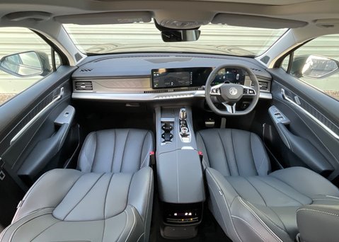 MG MGS9 1.5 T-GDI PHEV PREMIUM 13