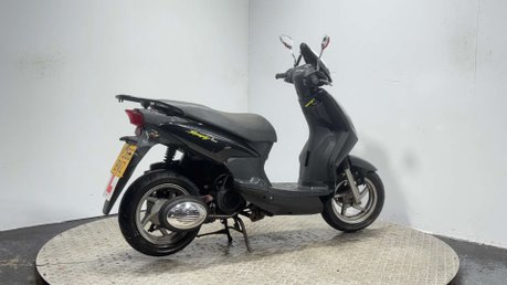 SYM Symply 125 AV12W Scooter Petrol Automatic (8 ps) 2