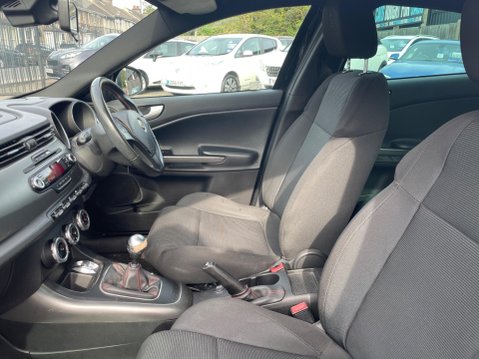 Alfa Romeo Giulietta 1.4 TB Collezione Euro 5 (s/s) 5dr 20