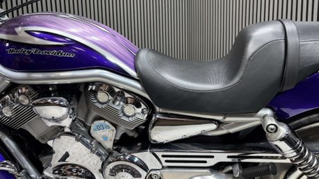 Harley-Davidson V-Rod 1130 2006 24K LONG MOT STUNNING CRUISER CUSTOM BIKE 35