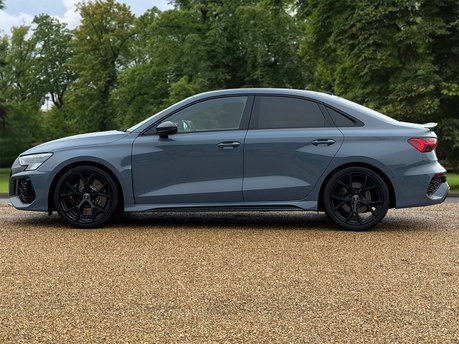 Audi A3 RS 3 TFSI QUATTRO CARBON BLACK 8