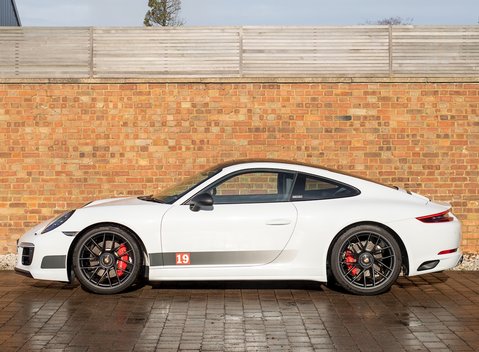 Porsche 911 (991.2) Carrera 4 GTS 'British Legends E 2