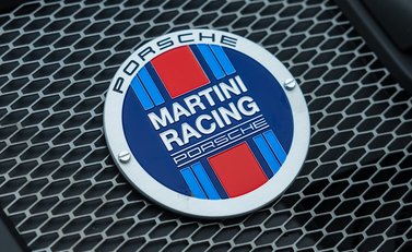 Porsche 911 GT3 TOURING (992) 34