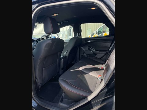 Ford Focus 1.0 Focus ST-Line 5dr 19