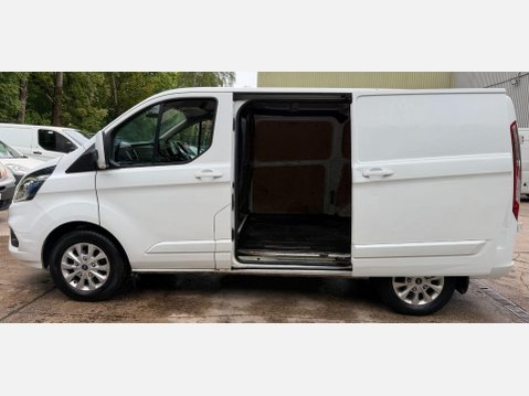 Ford Transit Custom 2.0 280 EcoBlue Limited Panel Van 5dr Diesel Manual L1 H1 Euro 6 (130 ps) 17