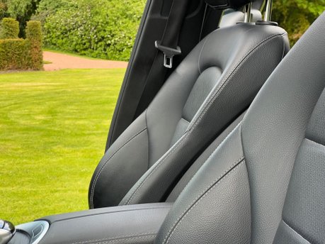 Mercedes-Benz C Class C 220 D AMG LINE PREMIUM 15