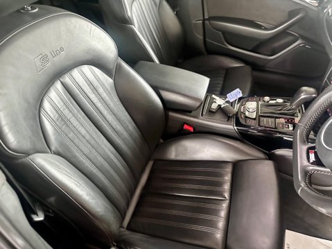 Audi A6 2.0 TDI ultra Black Edition S Tronic Euro 6 (s/s) 4dr 43