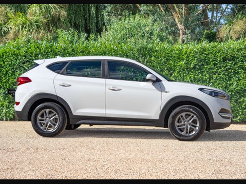 Hyundai TUCSON 1.6 Tucson S Blue Drive 2WD GDi 5dr 8