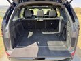 Land Rover Discovery SD6 HSE 40