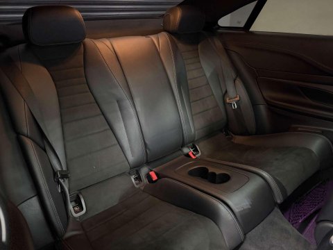 Mercedes-Benz E Class 2.0 E220d AMG Line (Premium) Coupe 2dr Diesel G-Tronic+ Euro 6 (s/s) (194 p 51