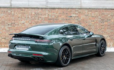 Porsche Panamera Turbo S E-Hybrid 7