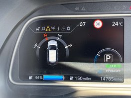 Nissan LEAF Leaf Tekna Electric 110Kw 39kWh (AUTOMATIC) 5dr 32