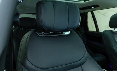 Land Rover Range Rover D350 AUTOBIOGRAPHY LWB 15