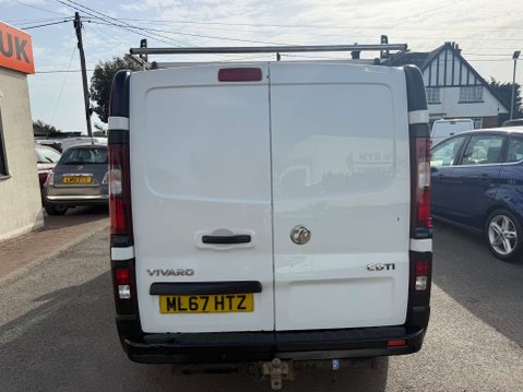 Vauxhall Vivaro 1.6 Vivaro 2700 CDTI 5