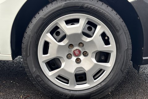 Fiat Doblo 16V Tecnico Maxi Multijet II 105 ps Panel Van 31