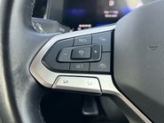 Volkswagen Polo LIFE TSI DSG 31