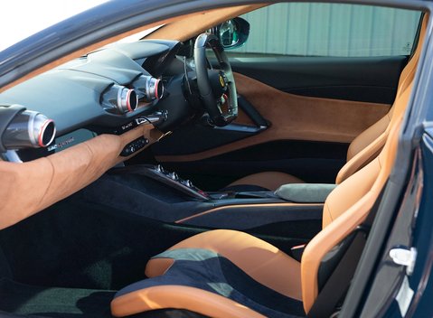 Ferrari 812 Superfast 9