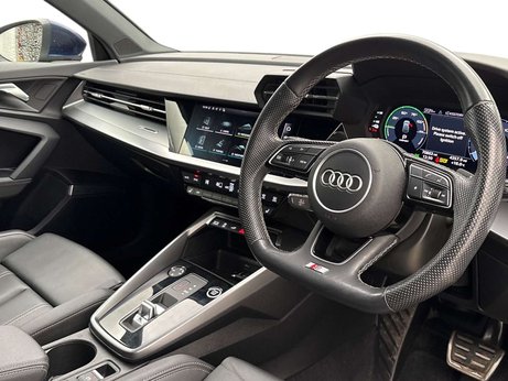 Audi A3 1.4 A3 Sportback 40 TFSI S Line E Semi-Auto 5dr 4