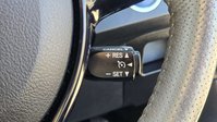 Toyota Yaris 1.5 VVT-h Design Hatchback 5dr Petrol Hybrid E-CVT Euro 6 (101 ps) 27