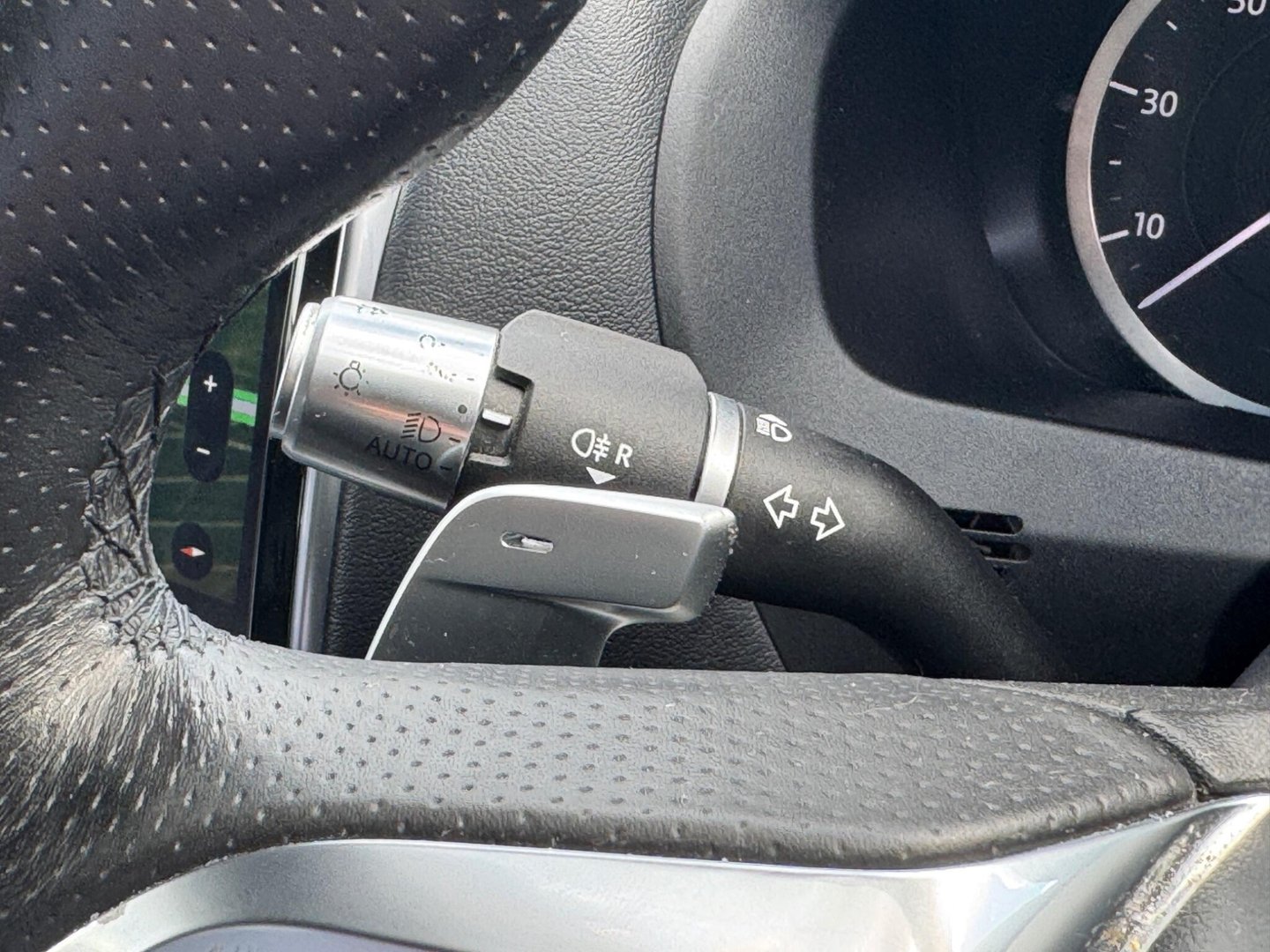 2019 Jaguar XE — image 34