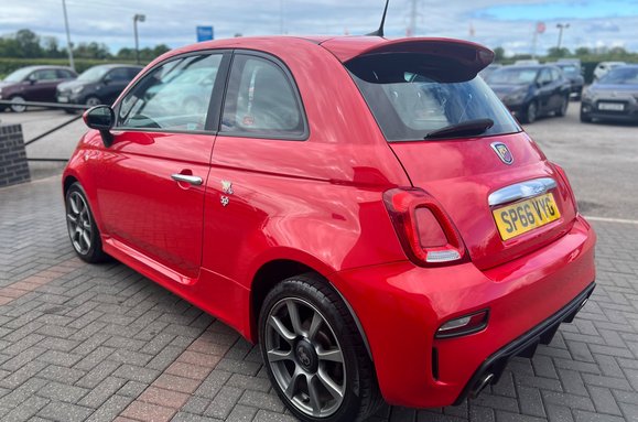 Abarth 500 Abarth 595 1.4 T-Jet 9