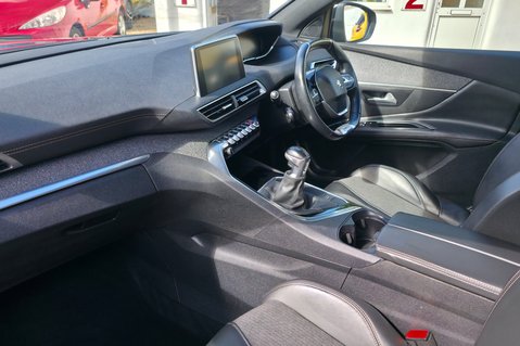 Peugeot 3008 1.5 BLUEHDI S/S GT LINE SAT NAV! BLUETOOTH!LAST OWNER 5 YEARS 6 SERVICES! 5