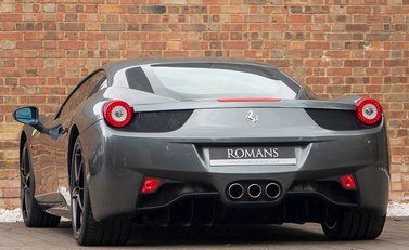 Ferrari 458 Italia 3