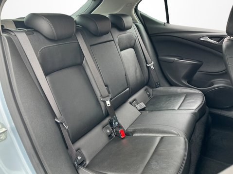Vauxhall Astra 1.4T 16V 150 Elite Nav 5dr 30