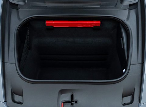 Porsche 911 Targa 4 GTS (992) 41