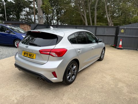 Ford Focus 1.0T EcoBoost ST-Line Hatchback 5dr Petrol Manual Euro 6 (s/s) (125 ps) 13
