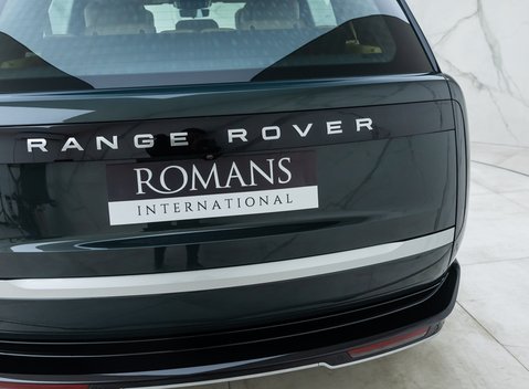 Land Rover Range Rover P400 Autobiography LWB 29