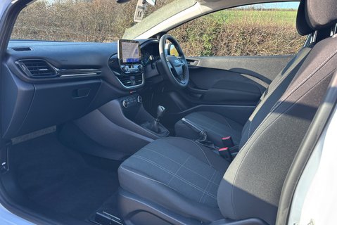 Ford Fiesta Base 85 ps Tdci Car Derived Panel Van - Air Con & Sat Nav 13