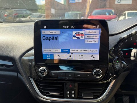 Ford Fiesta 1.0T EcoBoost Titanium Euro 6 (s/s) 5dr 20