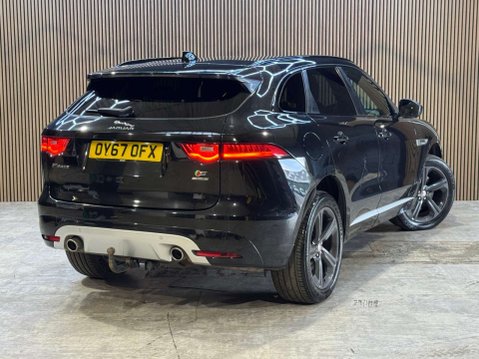 Jaguar F-Pace 3.0 F-PACE V6 S AWD D Auto 4WD 5dr 19