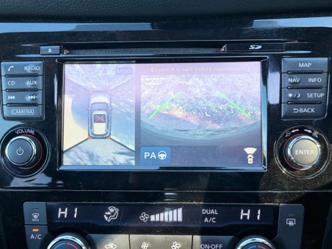 Nissan X-Trail 1.6 dCi Tekna 4WD Euro 5 (s/s) 5dr 23